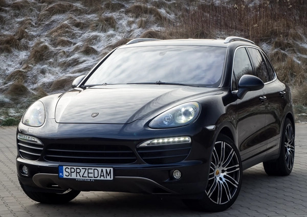 Porsche Cayenne cena 115900 przebieg: 189000, rok produkcji 2014 z Głogów małe 781